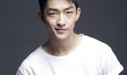 娱乐圈吃瓜屈楚萧是谁啊,娱乐圈新晋“吃瓜”焦点人物揭秘