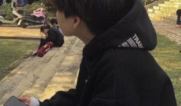 网红吃瓜头像男生,揭秘网络红人的神秘面纱