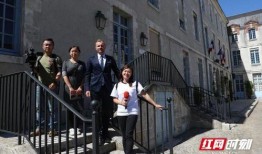 安徽网红吃瓜事件视频曝光